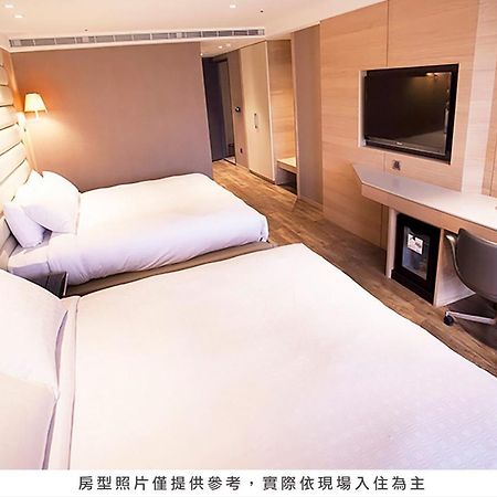 Royal Group Hotel Minghua Branch Kaohsiung Exteriör bild