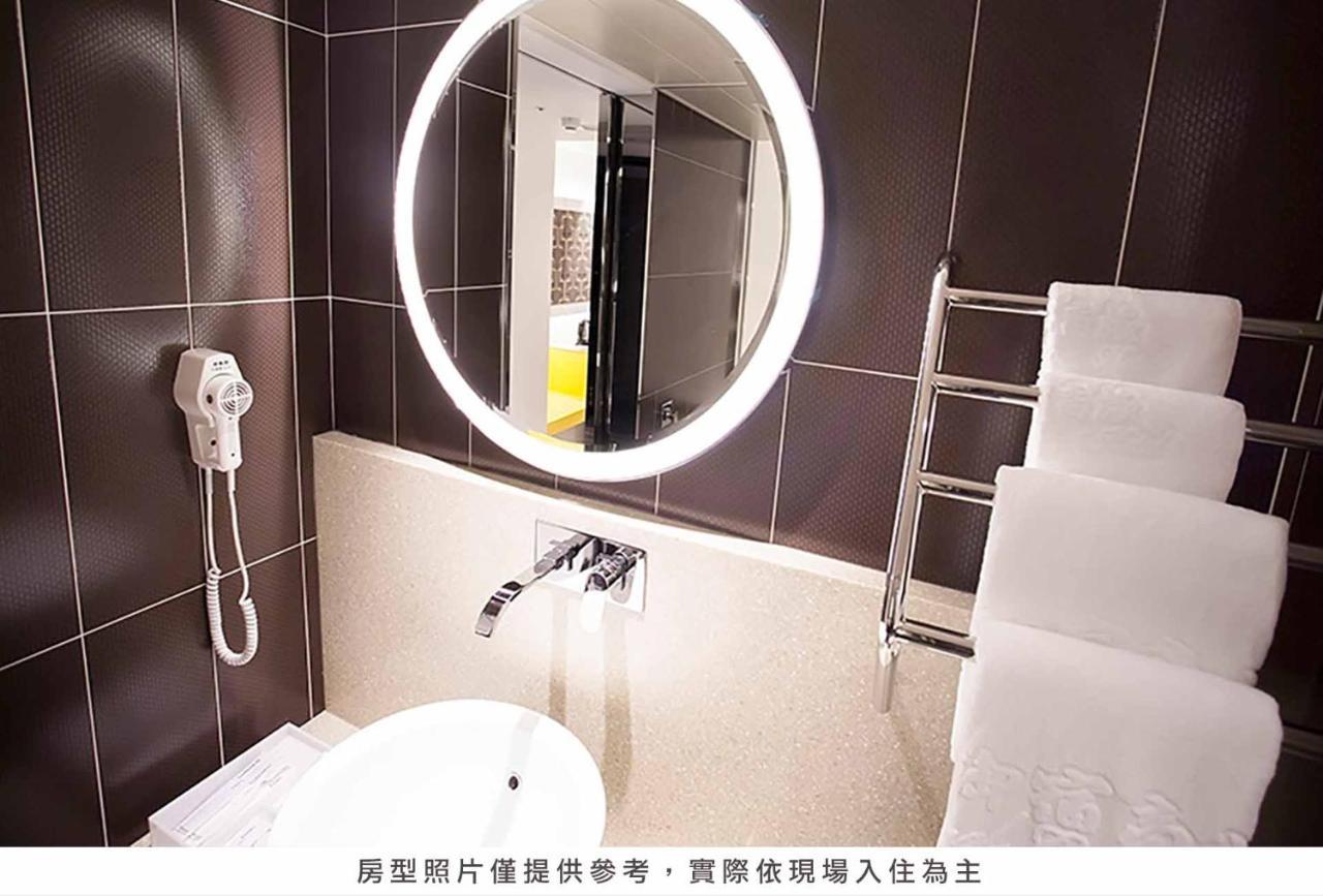 Royal Group Hotel Minghua Branch Kaohsiung Exteriör bild