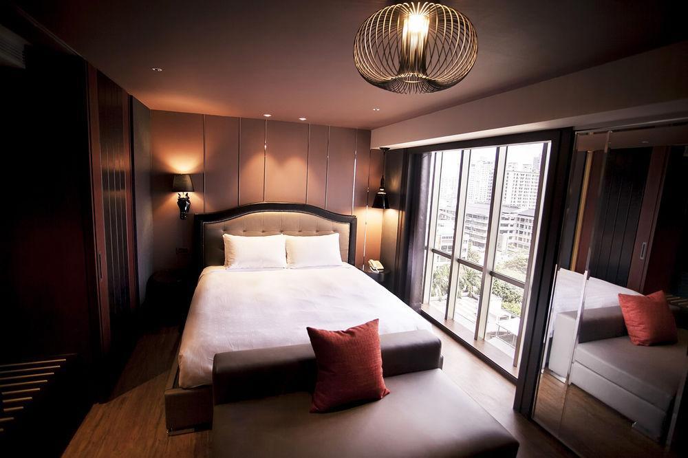 Royal Group Hotel Minghua Branch Kaohsiung Exteriör bild