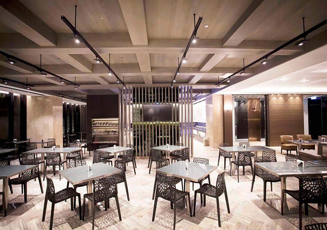 Royal Group Hotel Minghua Branch Kaohsiung Exteriör bild